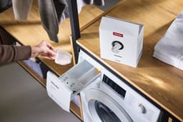 Miele Poederwasmiddel - UltraWhite - 2,7 kg - Voor witte- en bonte was — thumbnail 4