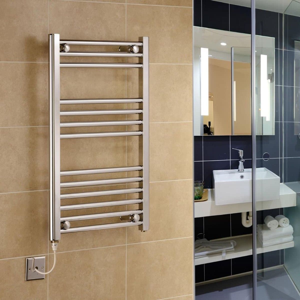 Towel Warmer - Handdoek Heater - Stomer — afbeelding 1