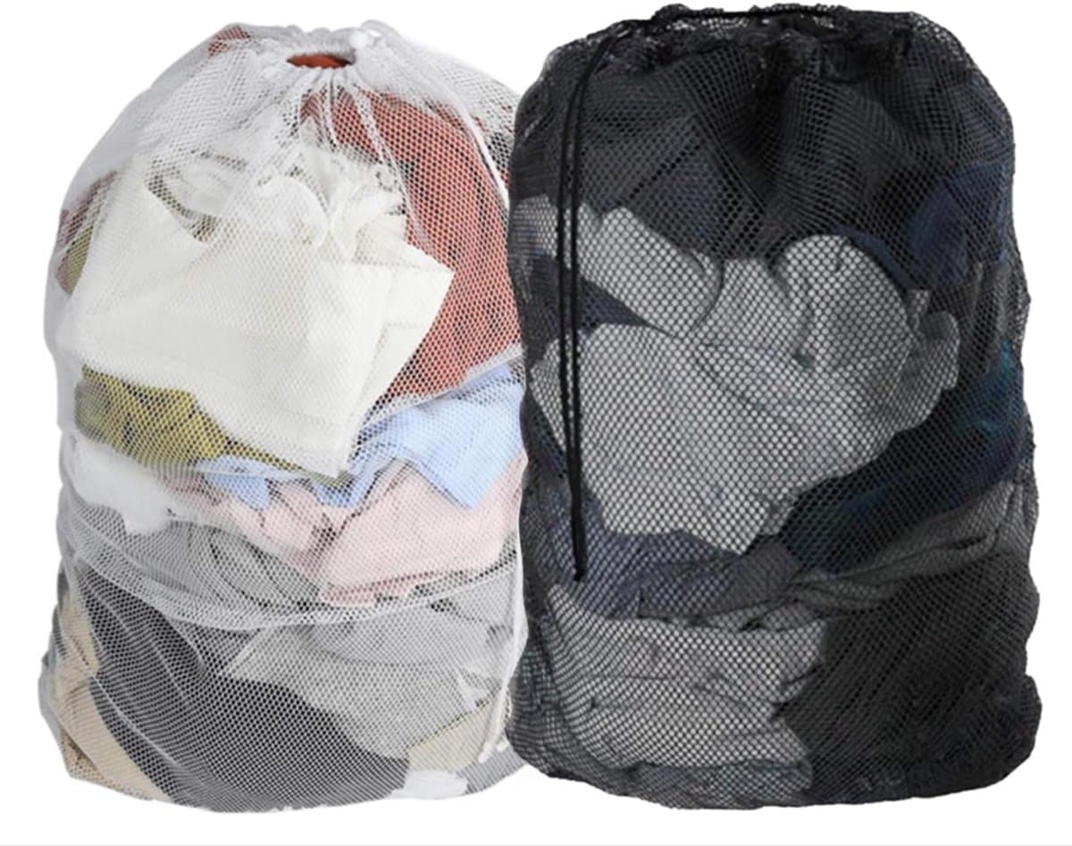 Twee waszakken van netstof, 60 x 90 cm groot, met trekkoord, geschikt voor het opbergen van kleding, dekbedovertrekken en speelgoed, voor op reis en in een studentenkamer. — afbeelding 1