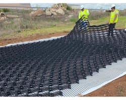 Grondrooster Stabilisator - Bodem Stabilisator - Oprit Aanleggen - Hoge Laterale Kracht - 1 x 8 Meter - Zwart