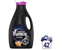 Yumos Vloeibaar Wasmiddel Voor Zwarte Kleding Verzorgende Opfrissing 2520 ml 42 Wasbeurten