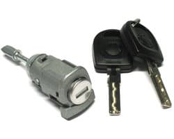 Modecar - Skoda Fabia I 99-07 - Rechter Deurslot - Inleg - Met 2 Sleutels — afbeelding 1