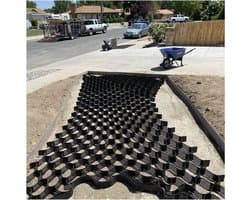 Grond Stabilisatierooster - Oprit Geo Rooster - Oprit Verstevigen - Hoge Treksterkte - 10.5 cm Hoog - Zwart
