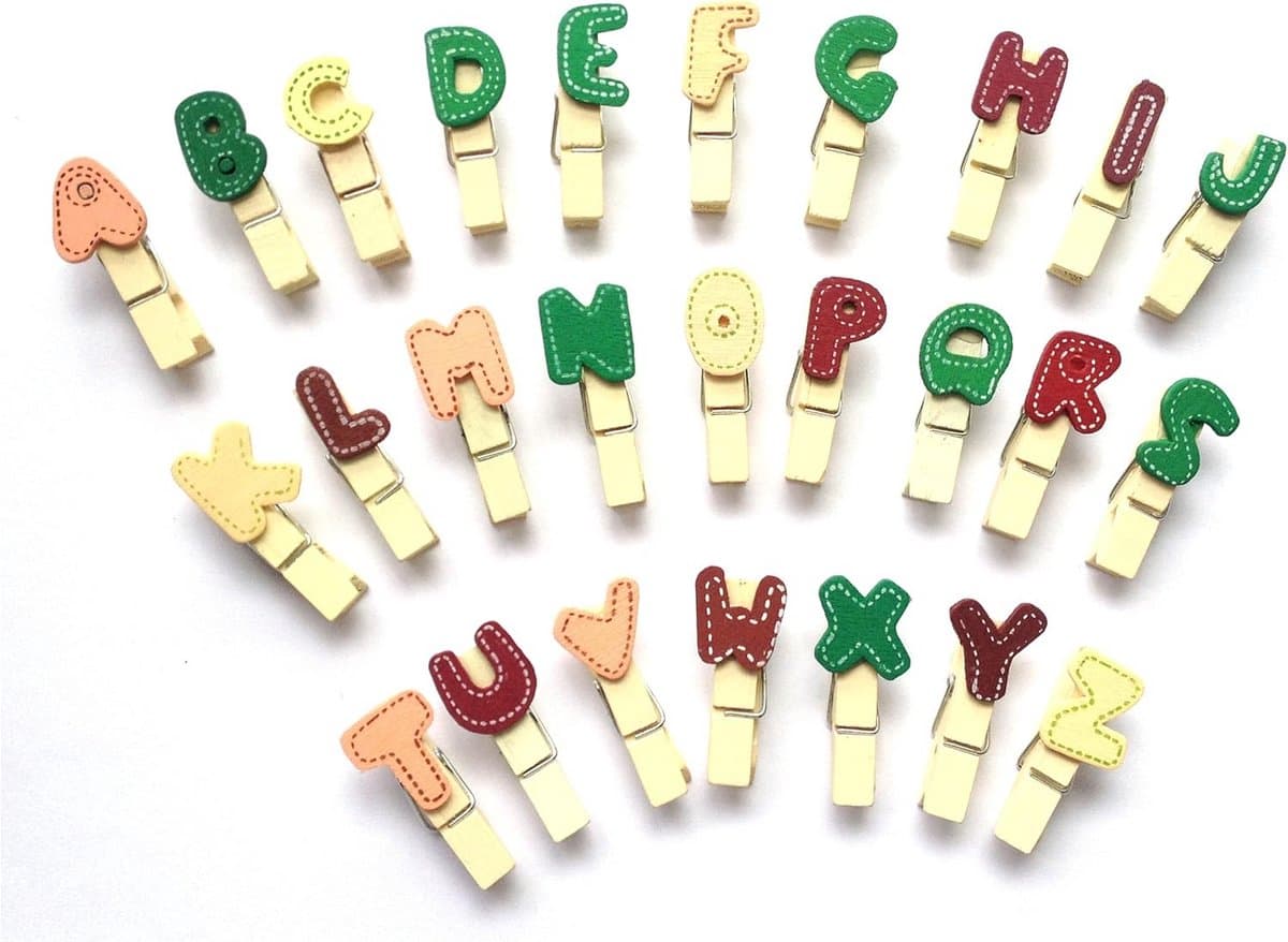 Houten Mini Wasknijpers met Letters en Jute Koord voor Knutselen en Decoratie — afbeelding 1