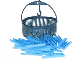 24x gekleurde wasknijpers in hangmandje - blauw - kunststof - 17 x 19 x 11.5 cm - wassen - ophangen