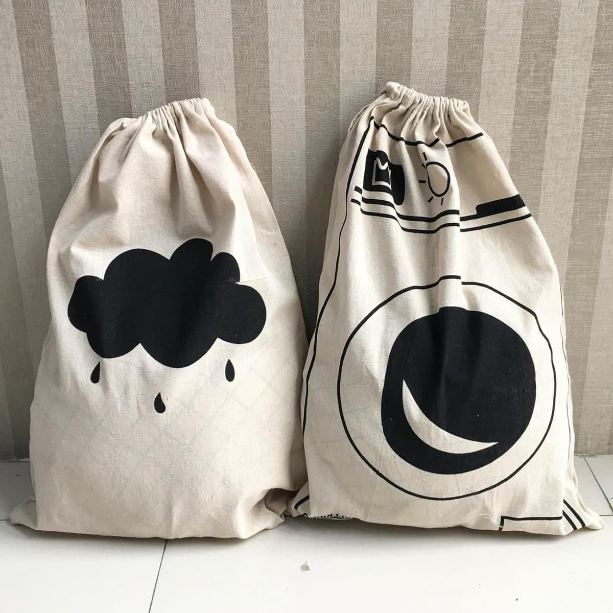 Wasbare Canvas Waszakken met Trekkoord, 60x48cm, Grote Capaciteit voor Kleding, Perfect voor Wassen en Organiseren — afbeelding 1