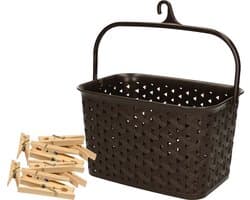 Wasknijpers mandje met ophanghaak - bruin - gevuld met 96x houten wasknijpers van 7 cm - was ophangen — afbeelding 1