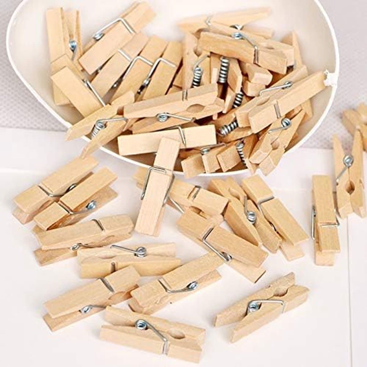 Houten Kledinghangers - Mini Knijpers - Foto's Ophangen - Natuurlijk Hout - 100 Stuks - Natuurlijk — afbeelding 1